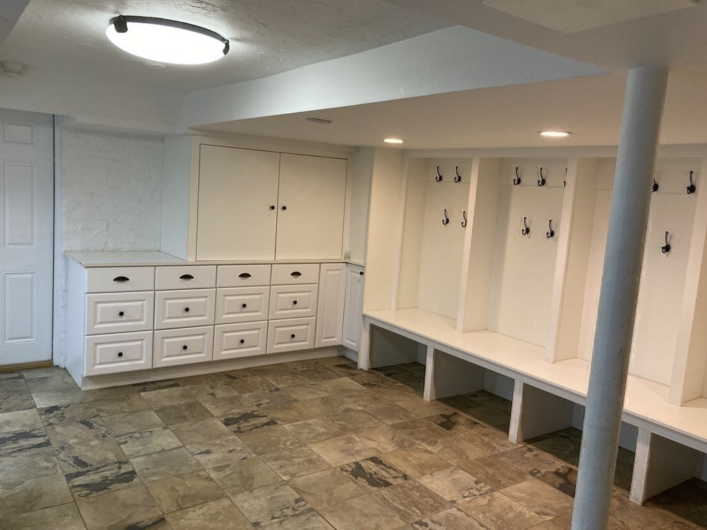 148 Weston Road Lincoln, MA 01773 - Photo 29 of 42