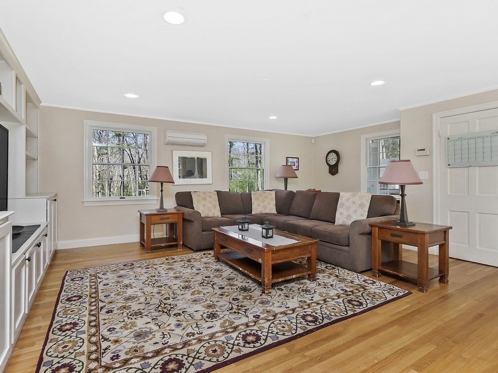 148 Weston Road Lincoln, MA 01773 - Photo 8 of 42