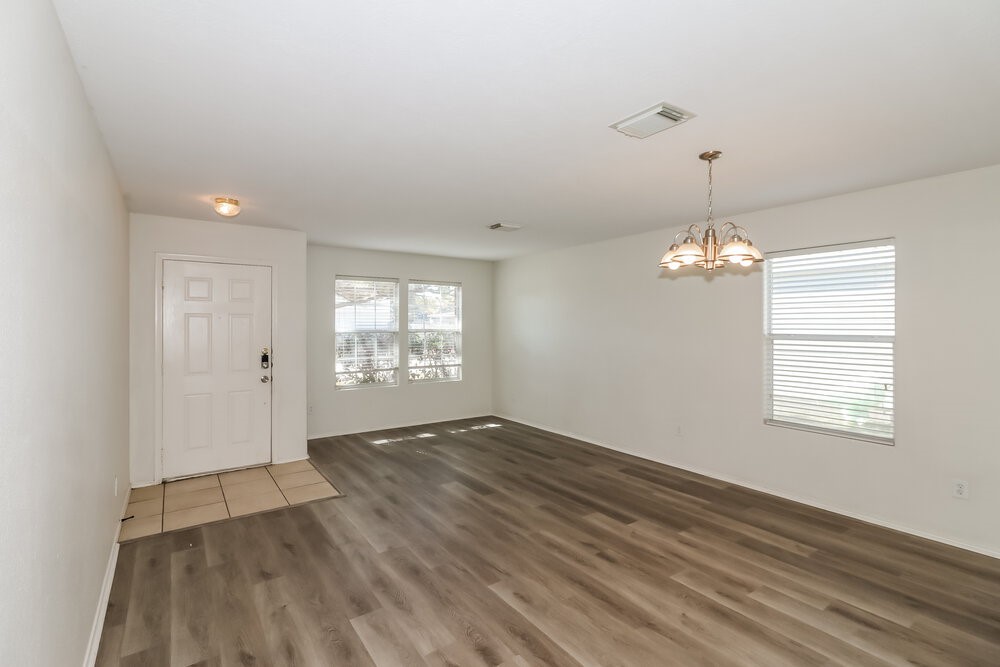 3826 Rowlock Vine Drive Houston, TX 77084 - Photo 8 of 17