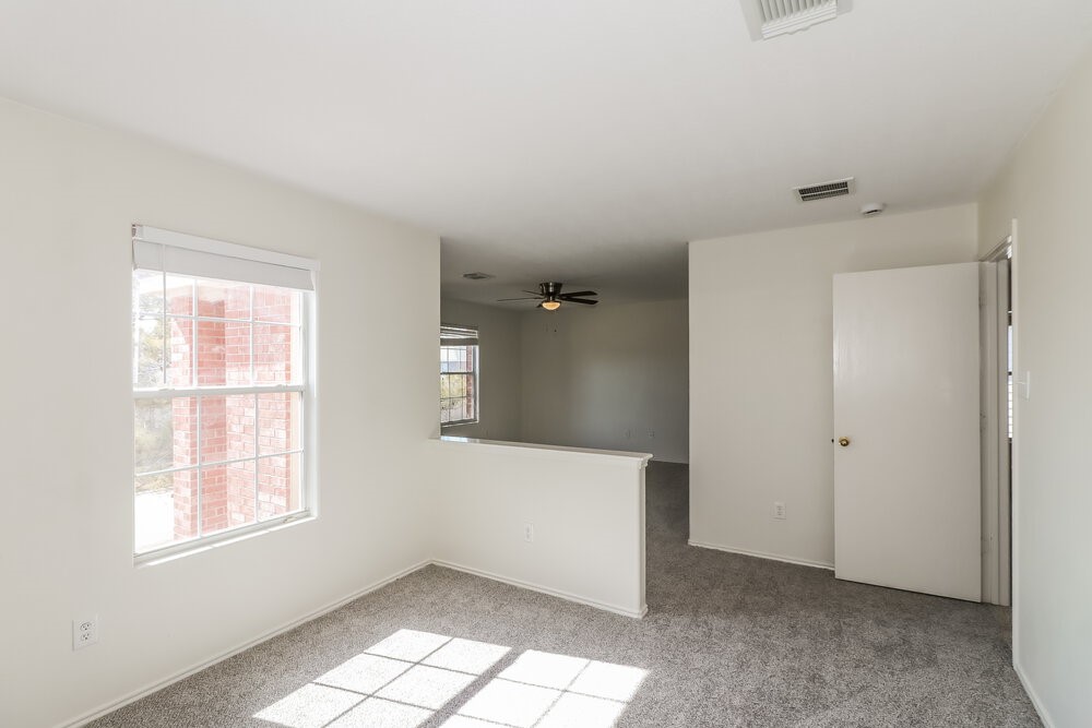 3826 Rowlock Vine Drive Houston, TX 77084 - Photo 9 of 17