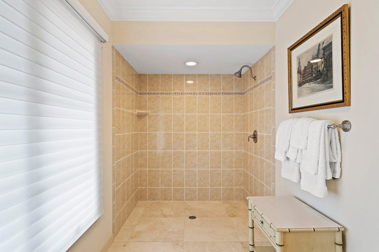 2323 Areca Palm Road Boca Raton, FL 33432 - Photo 12 of 64 012-2323ArecaPalmRd-BocaRaton-FL-small