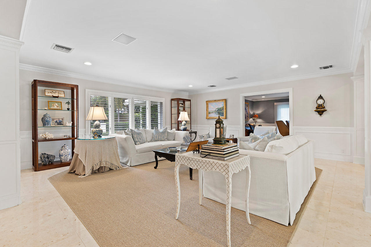 2323 Areca Palm Road Boca Raton, FL 33432 - Photo 7 of 64 007-2323ArecaPalmRd-BocaRaton-FL-small