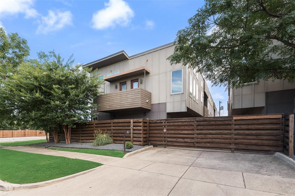 1811 Euclid Avenue, Unit 2 Dallas, TX 75206 - Photo 2 of 26