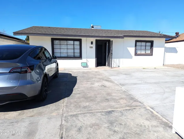 $1,645 | 2536 East Culver Street, Phoenix, AZ 85008