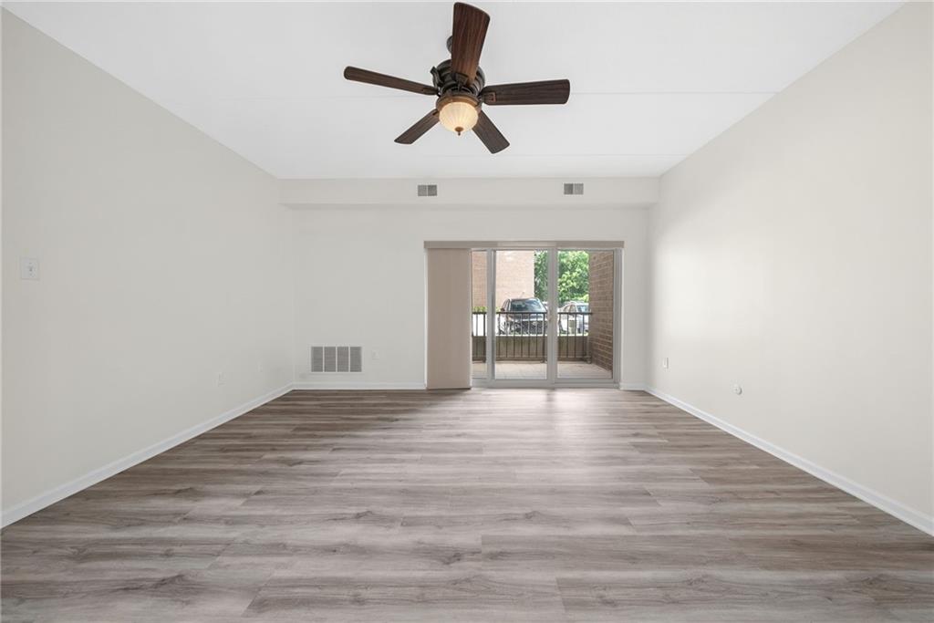 5600 Munhall Road, Unit 201 Pittsburgh, PA 15217 - Photo 15 of 49