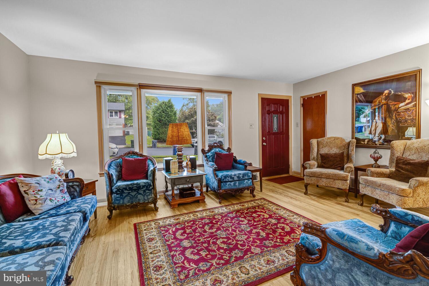 2962 Grisdale Road Abington, PA 19001 - Photo 4 of 29 hardwood floors