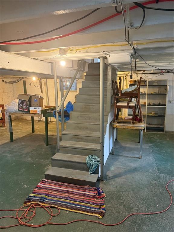 2086 River Hill Road Monongahela, PA 15063 - Photo 22 of 23 a view of entryway