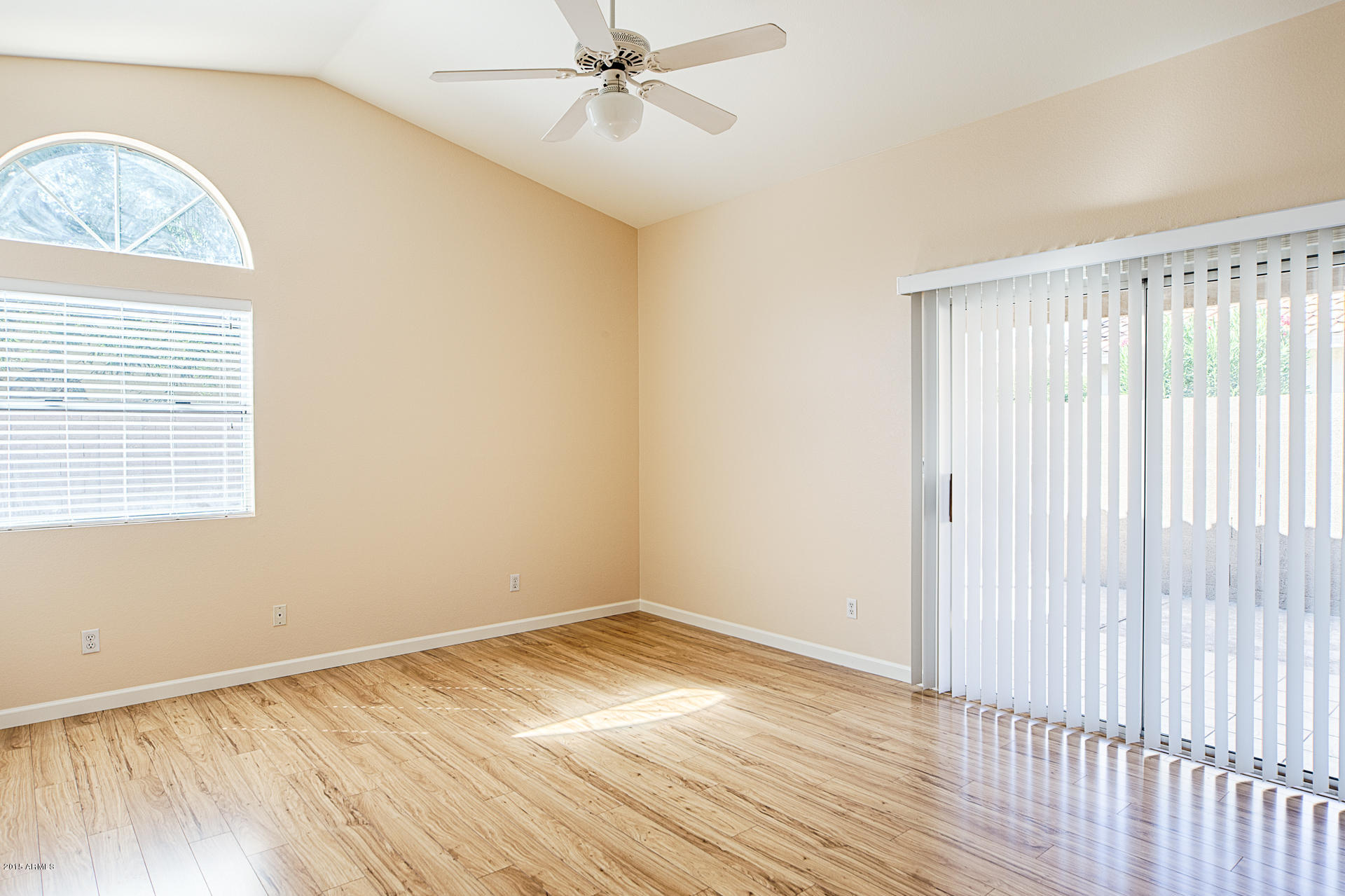 4321 East Desert Trumpet Road Phoenix, AZ 85044 - Photo 16 of 34 4321 E Desert Trumpet Rd-16