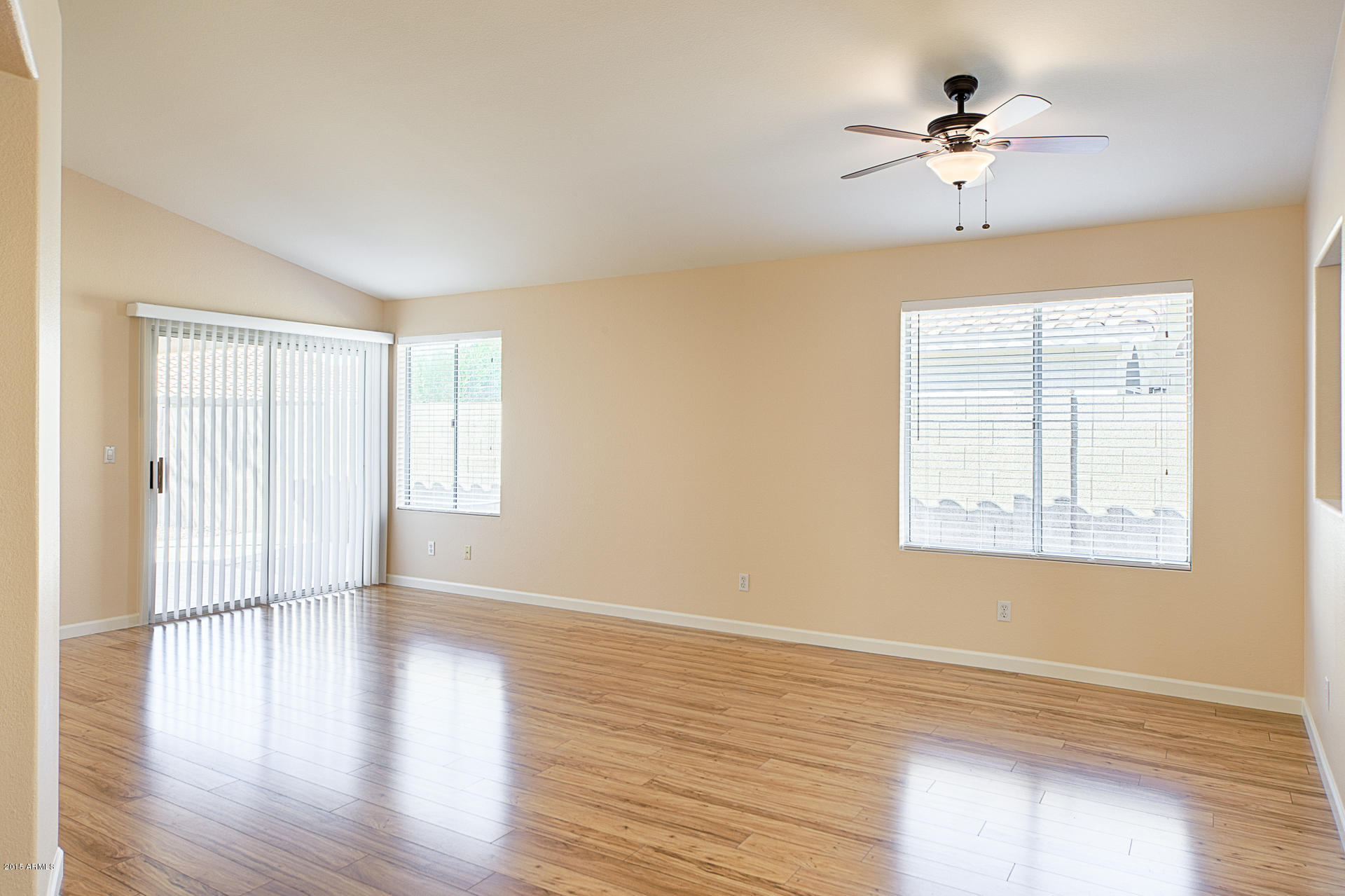 4321 East Desert Trumpet Road Phoenix, AZ 85044 - Photo 4 of 34 4321 E Desert Trumpet Rd-4