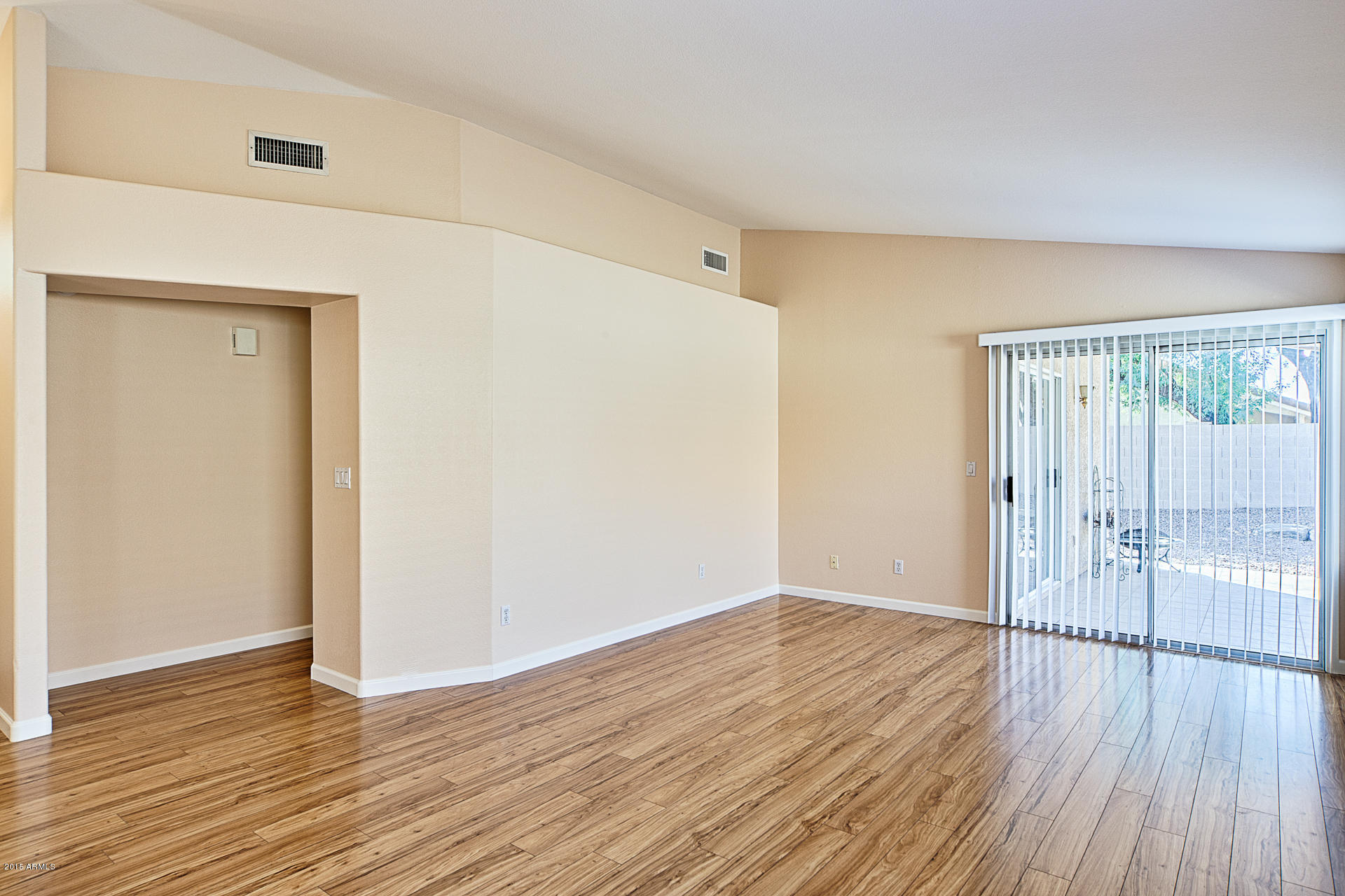 4321 East Desert Trumpet Road Phoenix, AZ 85044 - Photo 5 of 34 4321 E Desert Trumpet Rd-5
