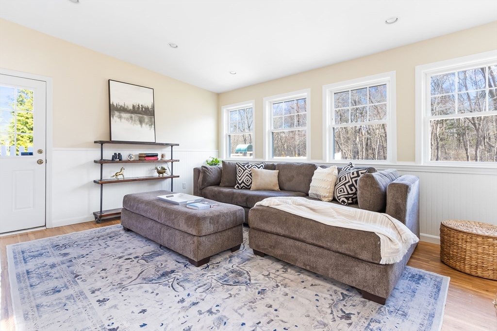 65 Appledor Road Framingham, MA 01701 - Photo 22 of 33