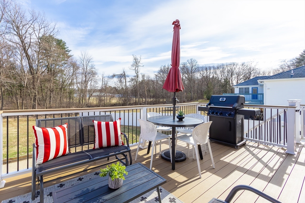 65 Appledor Road Framingham, MA 01701 - Photo 29 of 33