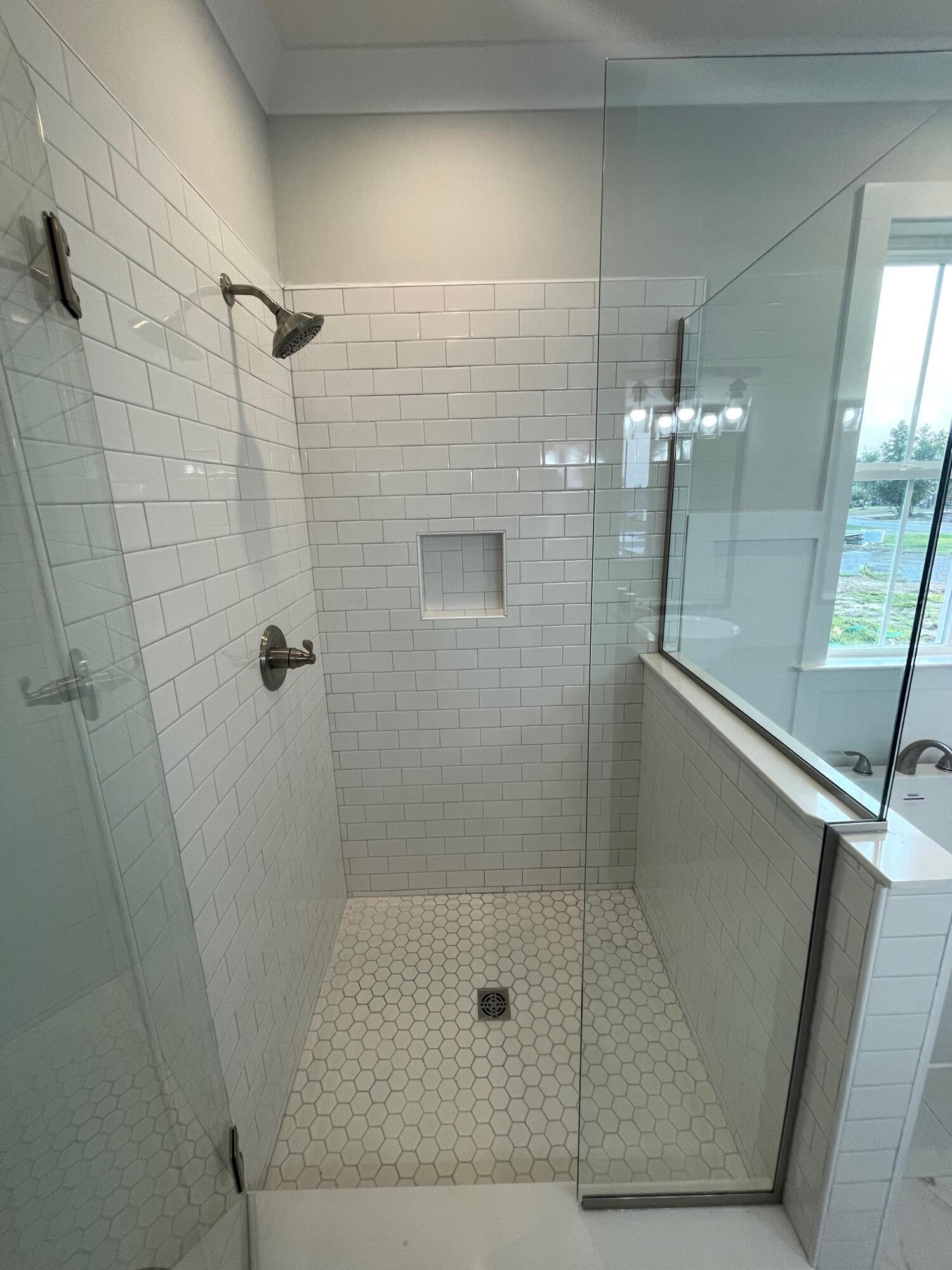 2242 Tristram Road Chattanooga, TN 37421 - Photo 19 of 31 Master Tile Shower
