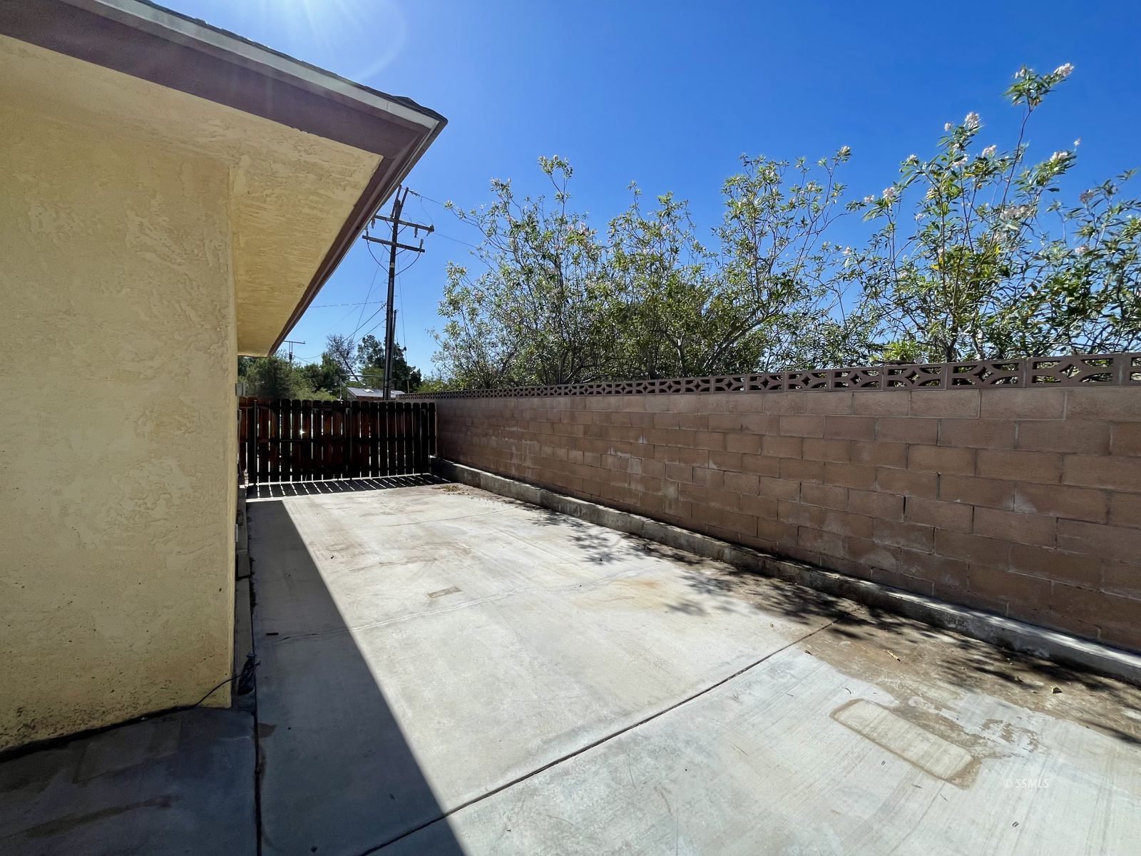 701 West Bataan Avenue Ridgecrest, CA 93555 - Photo 36 of 40
