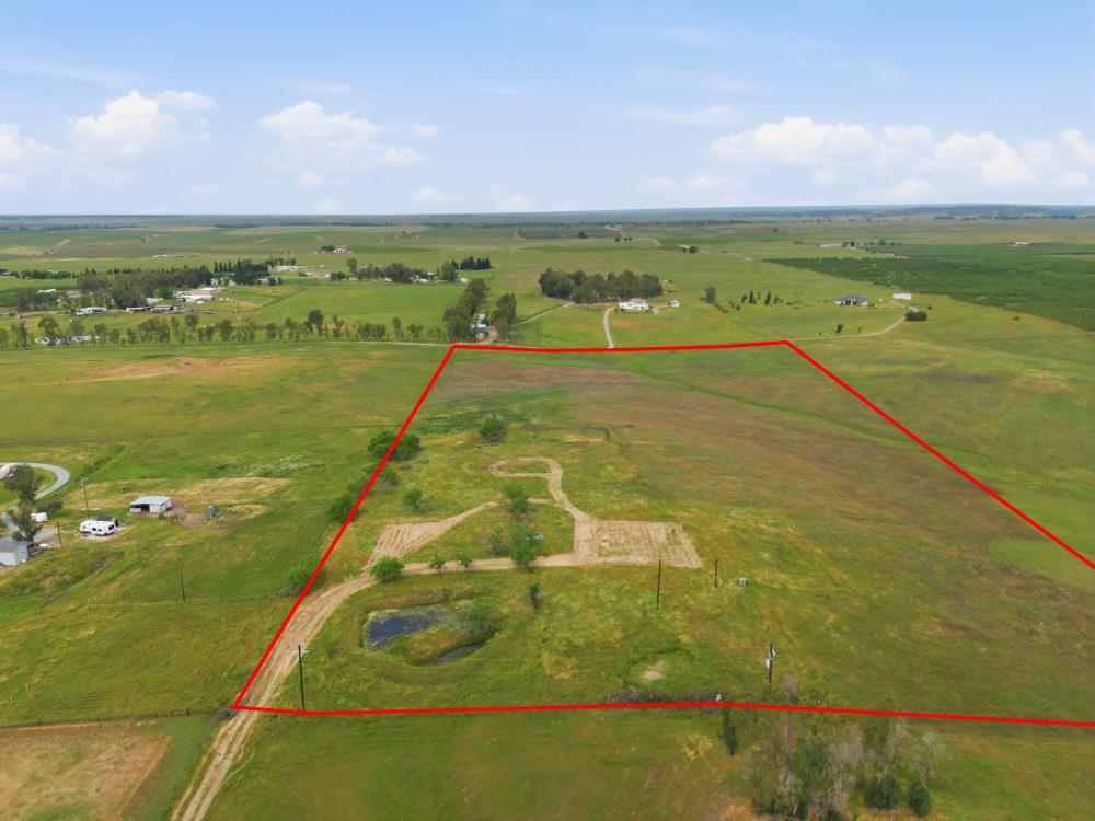 19043 East Liberty Road Clements, CA 95227 - Photo 1 of 14