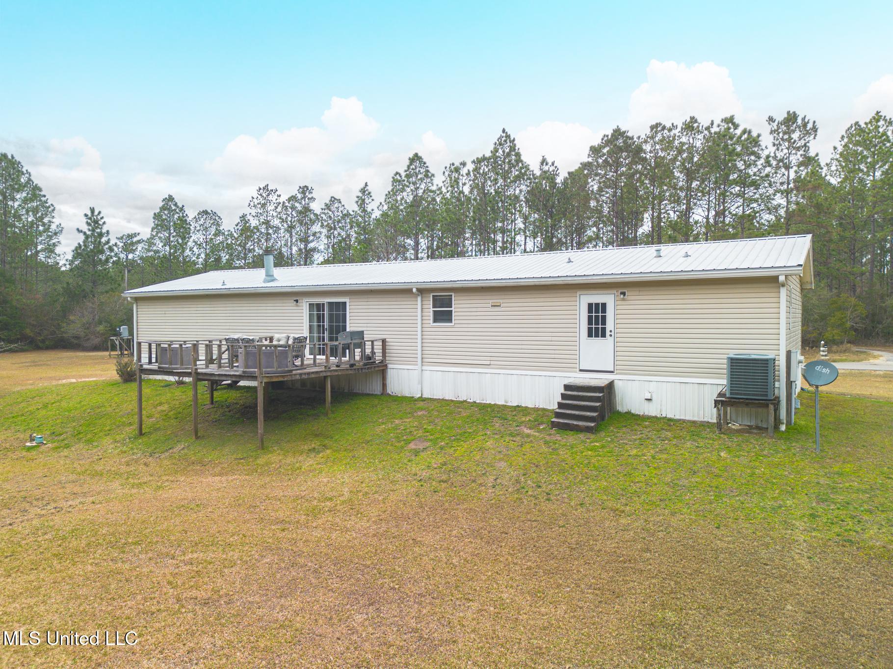 11073 Jolly Road Biloxi, MS 39532 - Photo 23 of 29 Jolly-27