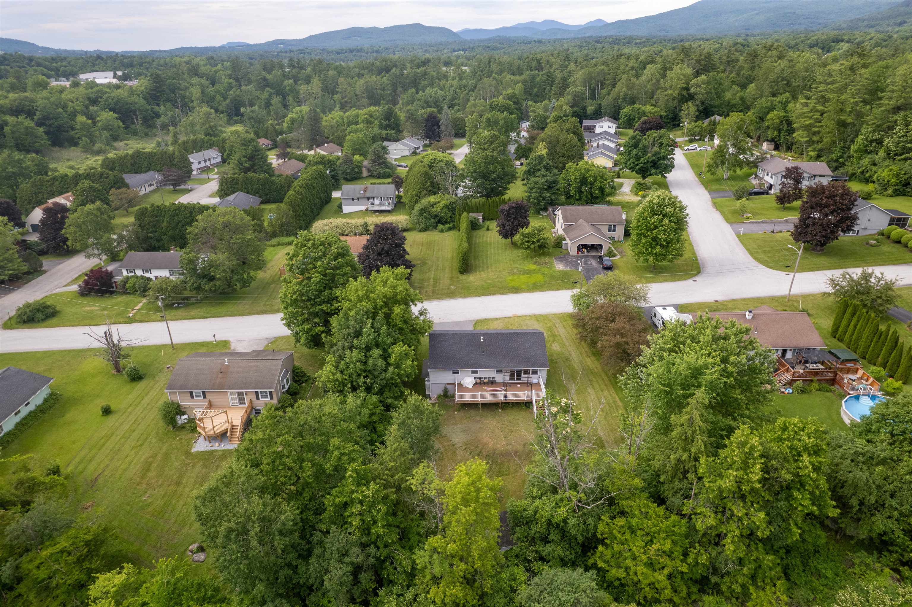 6 Irving Heights Rutland, VT 05701 - Photo 4 of 29