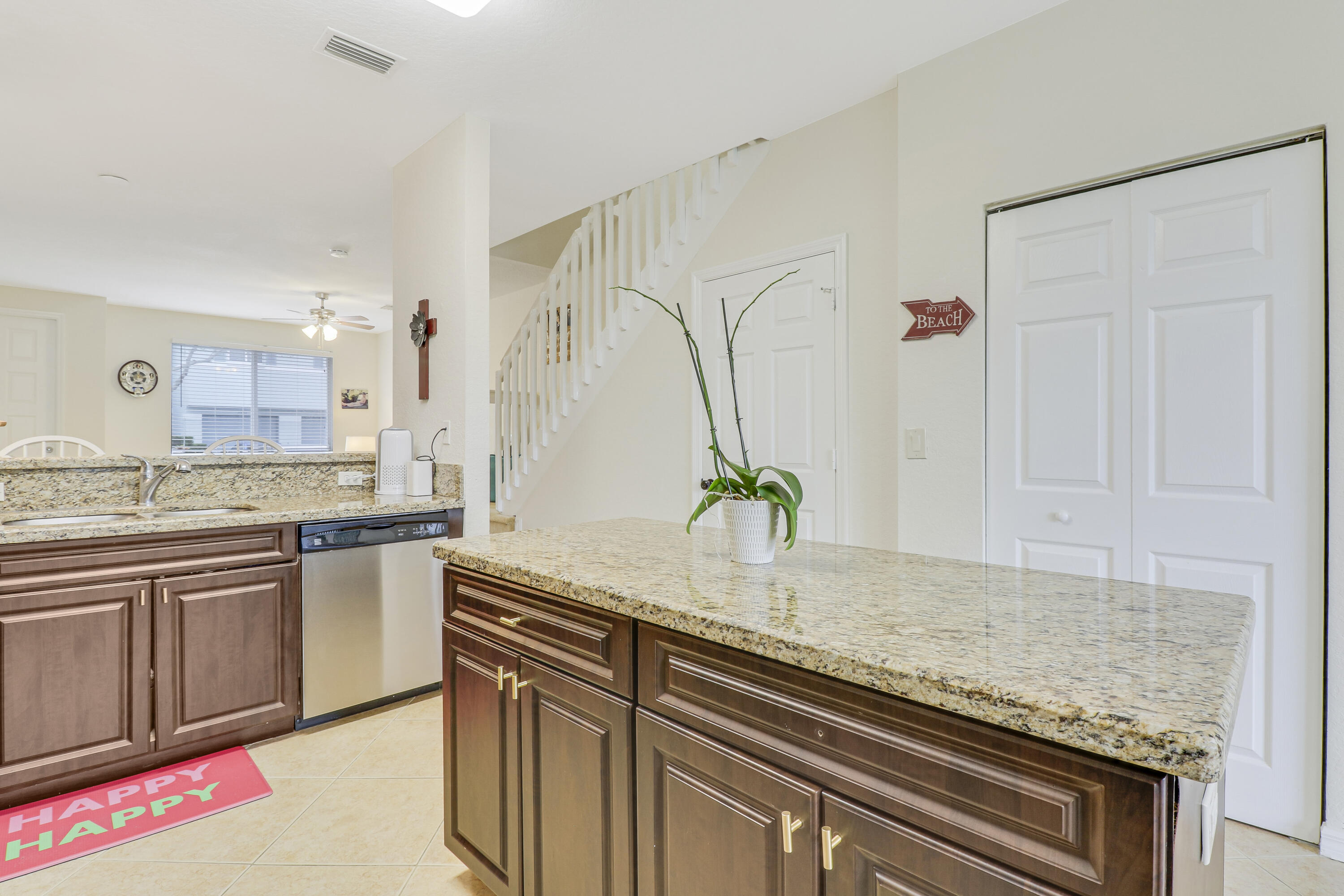 3552 Oleander Terrace Riviera Beach, FL 33404 - Photo 13 of 28 House1-14