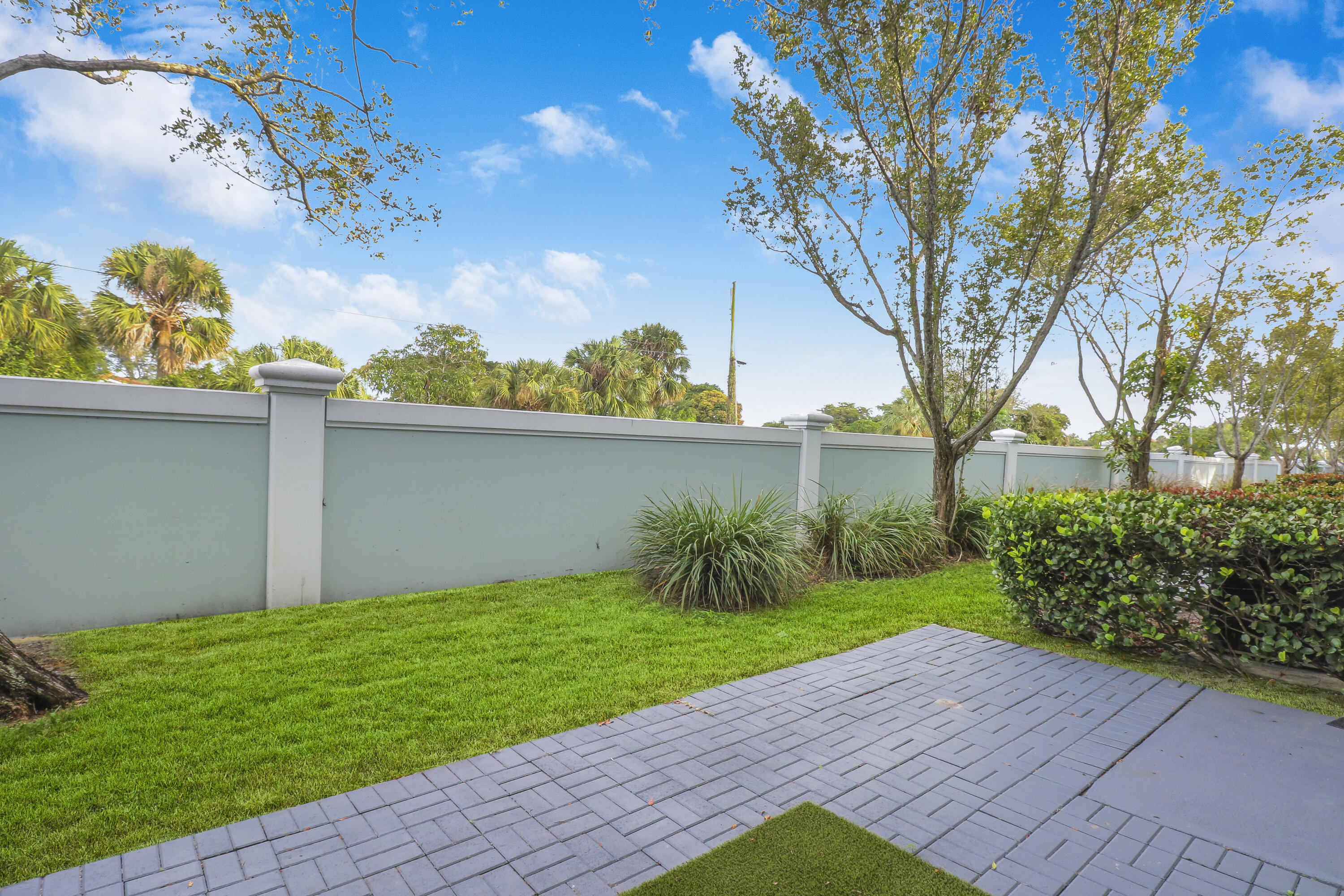 3552 Oleander Terrace Riviera Beach, FL 33404 - Photo 22 of 28 House1-21