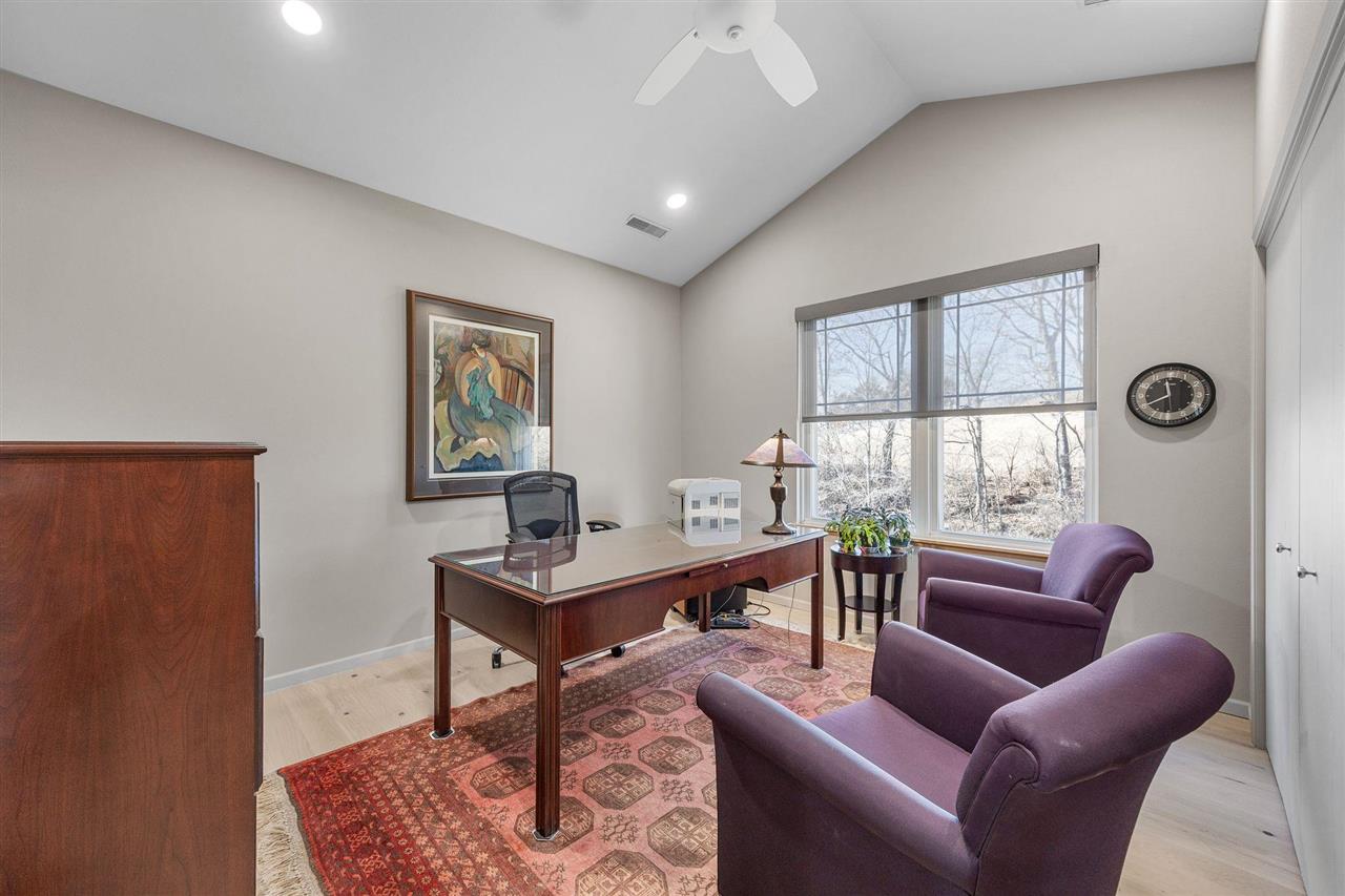 1092 Walnut Avenue, Unit 301 Riverside, IA 52327 - Photo 24 of 37 Gallery Image 24