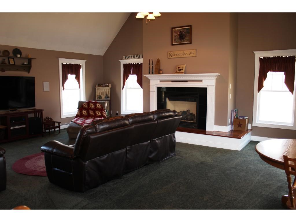 285 Clement Road Rollinsford, NH 03869 - Photo 12 of 33 Gallery Image 12