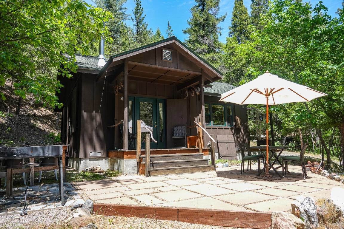 12229 Scott River Road Fort Jones, CA 96032 - Photo 18 of 39 Gallery Image 18