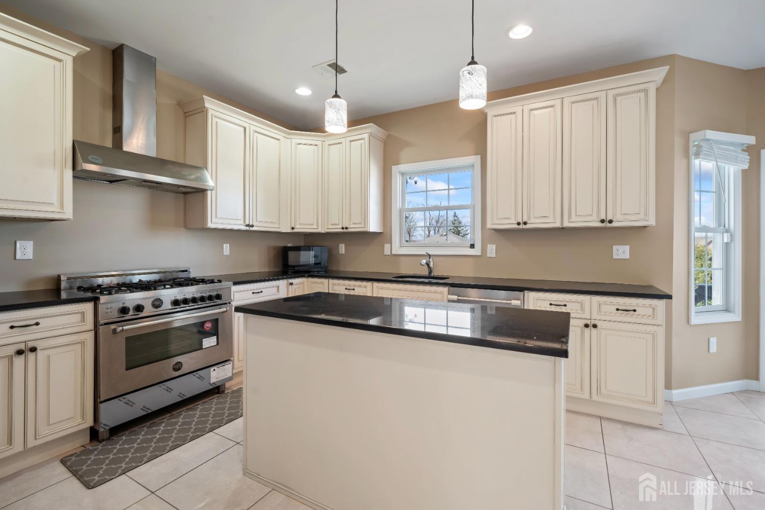 120 Normandy Road Colonia, NJ 07067 - Photo 23 of 53 Gallery Image 23