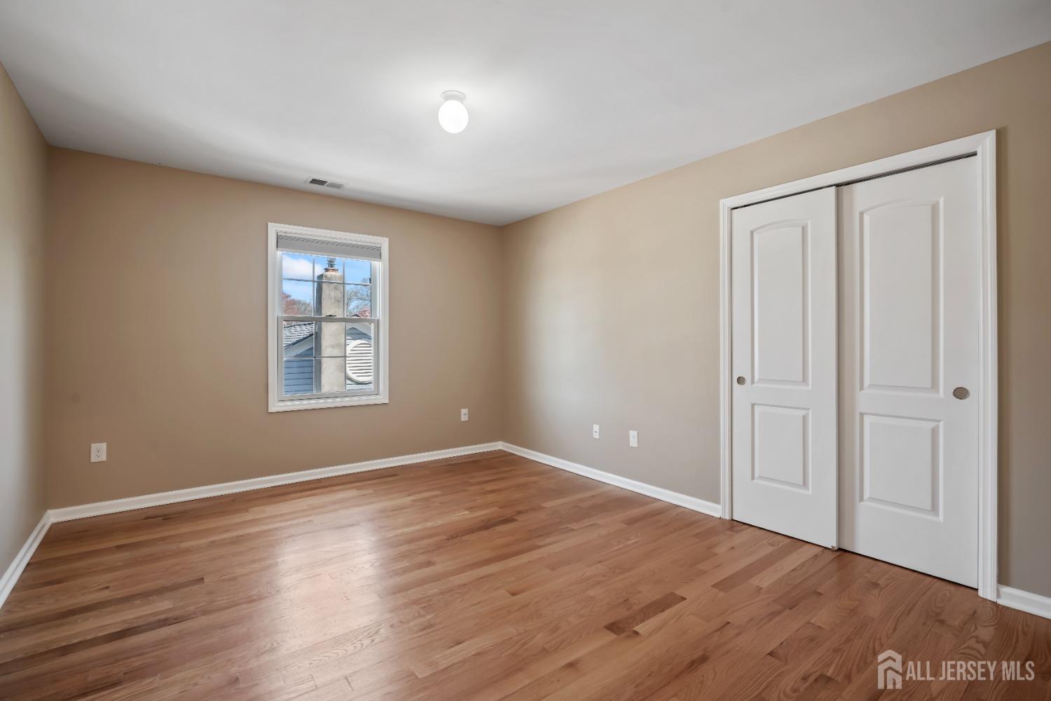 120 Normandy Road Colonia, NJ 07067 - Photo 28 of 53 Gallery Image 28