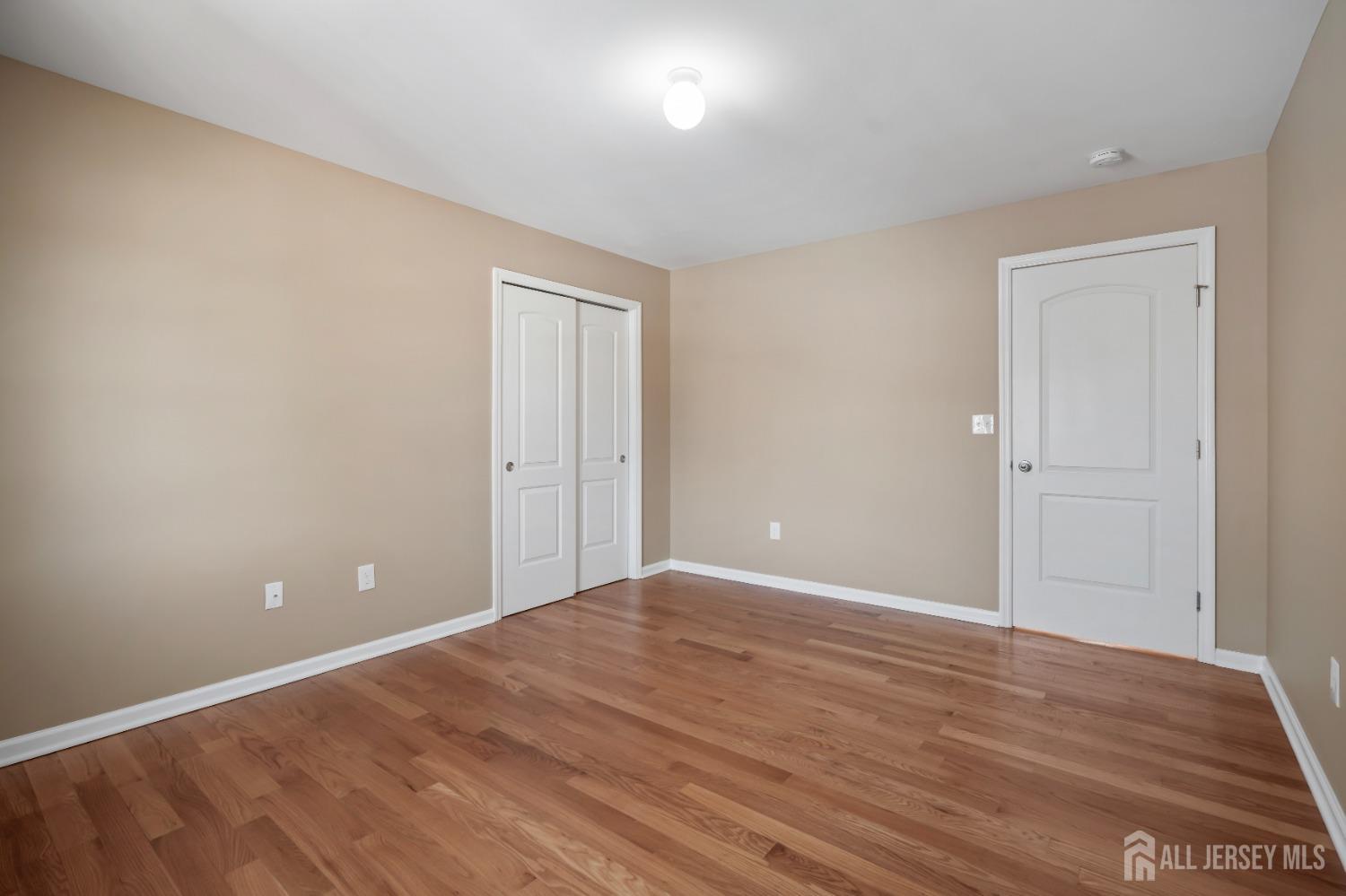 120 Normandy Road Colonia, NJ 07067 - Photo 29 of 53 Gallery Image 29
