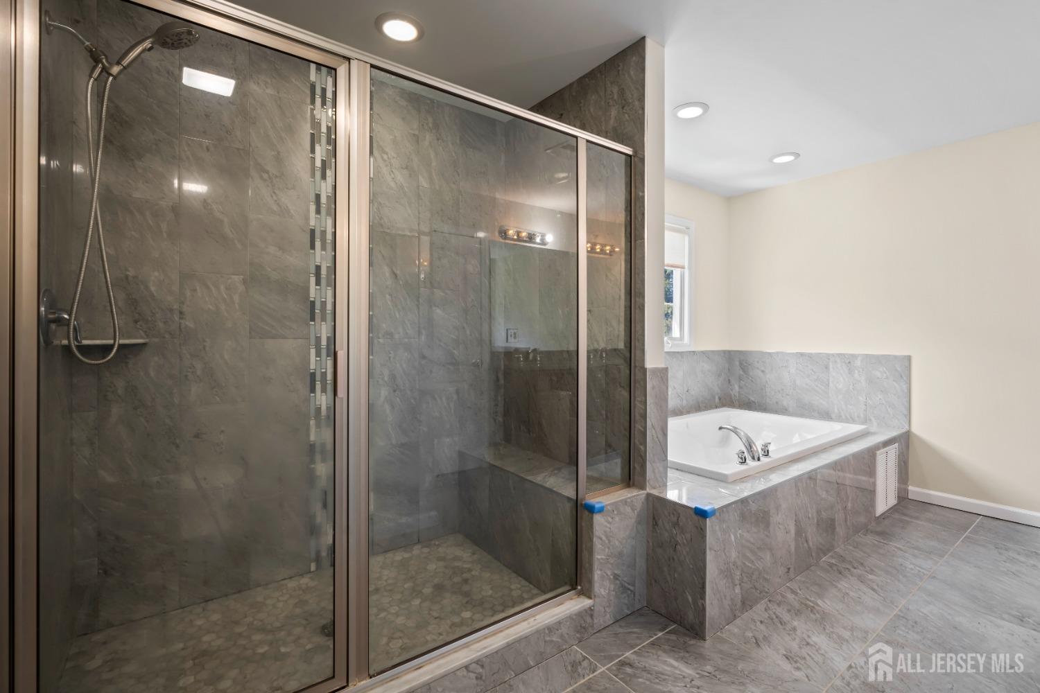 120 Normandy Road Colonia, NJ 07067 - Photo 36 of 53 Gallery Image 36