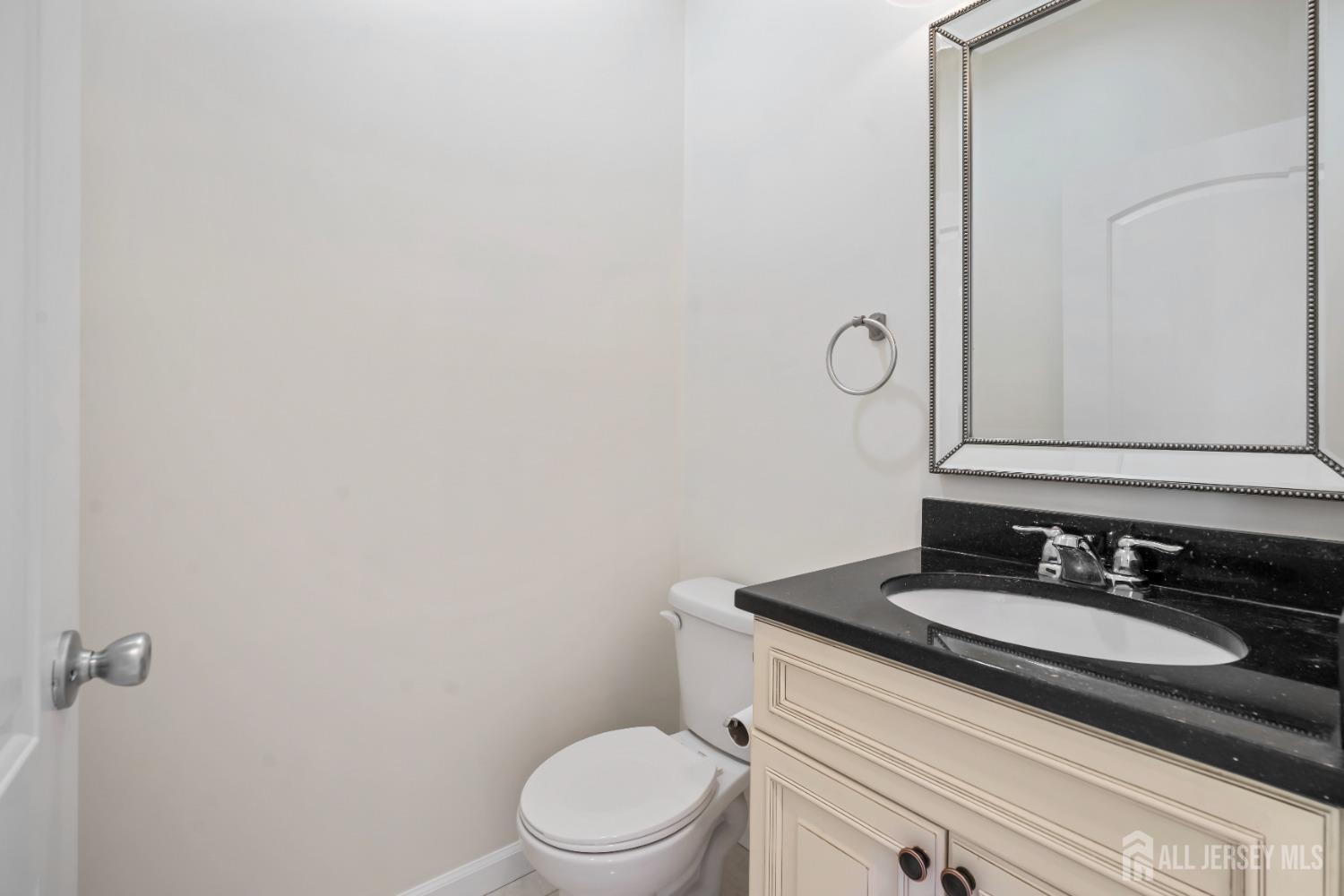 120 Normandy Road Colonia, NJ 07067 - Photo 37 of 53 Gallery Image 37