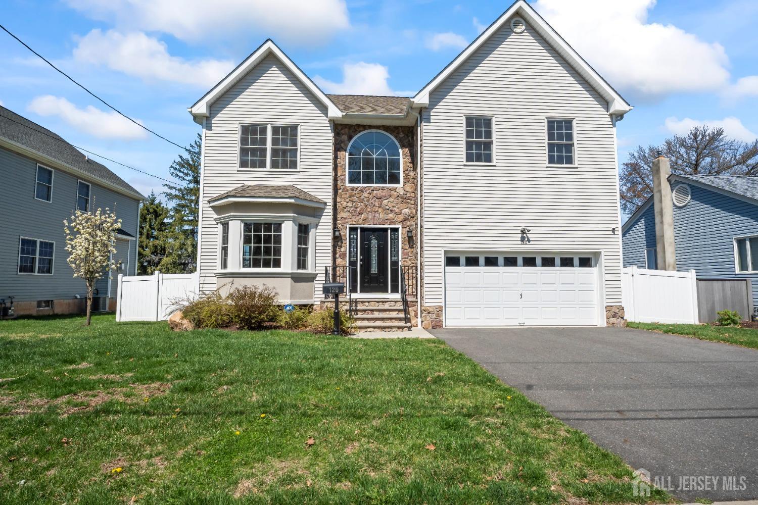 120 Normandy Road Colonia, NJ 07067 - Photo 4 of 53 Gallery Image 4