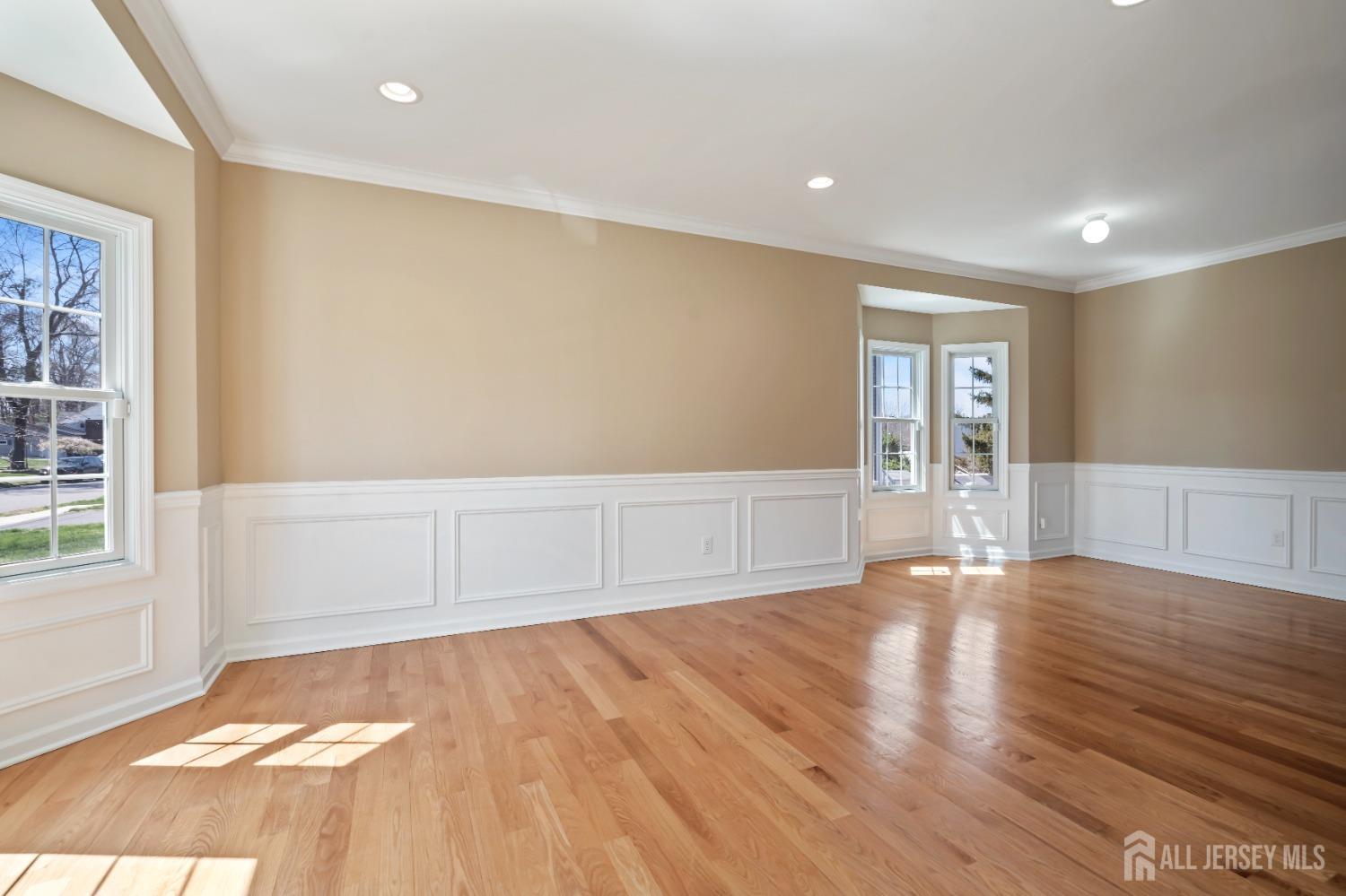 120 Normandy Road Colonia, NJ 07067 - Photo 8 of 53 Gallery Image 8