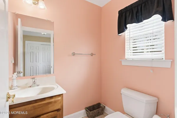 $729,000 | 3 Lone Oak Way, Eatontown, NJ 07724