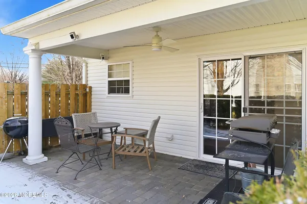 $729,000 | 3 Lone Oak Way, Eatontown, NJ 07724