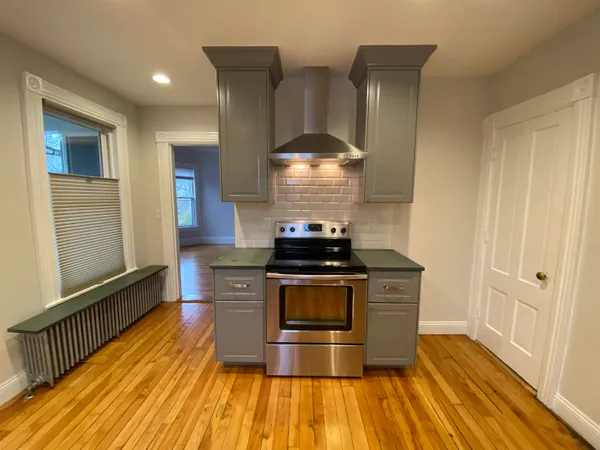 $2,200 | 15 Summit Street, Concord, NH 03301