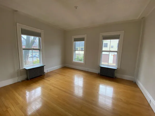 $2,200 | 15 Summit Street, Concord, NH 03301