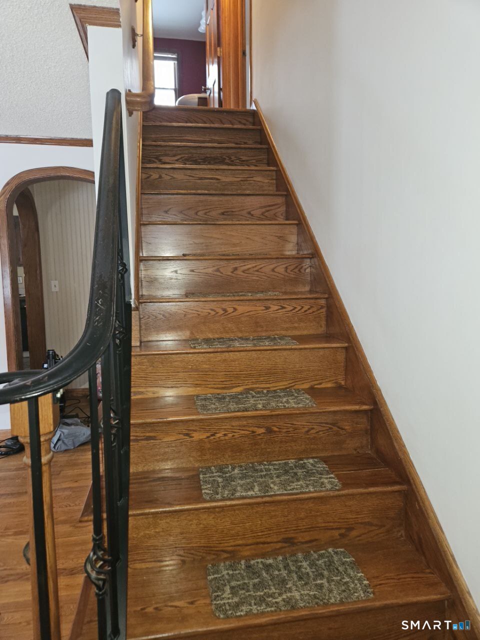 35 Lardner Road Bristol, CT 06010 - Photo 17 of 40 a view of entryway