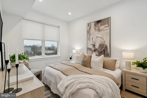 $2,108 | 20-30 West Allens Lane, Unit 417, Philadelphia, PA 19119