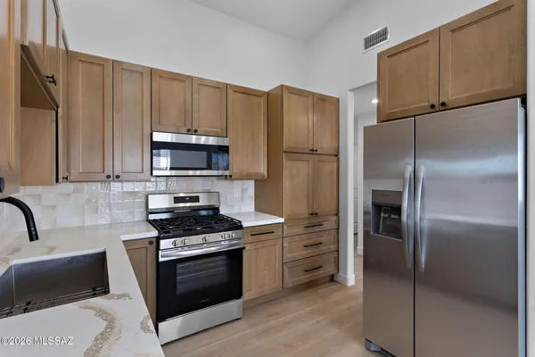 $2,150 | 5495 West Durham Hills Street, Marana, AZ 85658