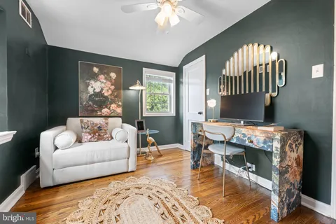 $890,000 | 4 Lowrys Lane, Bryn Mawr, PA 19010