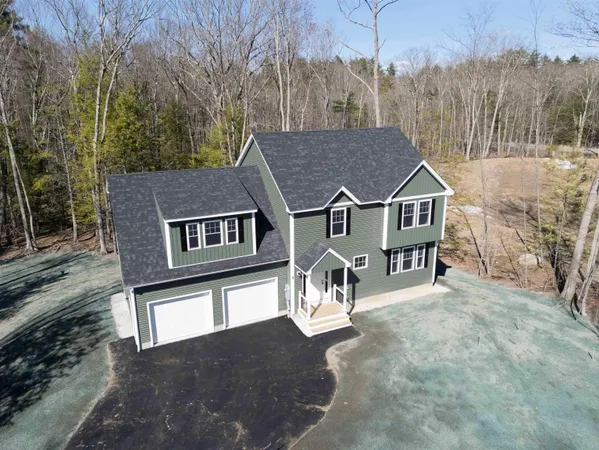 $769,000 | 5 Blaisdell Court, Raymond, NH 03077