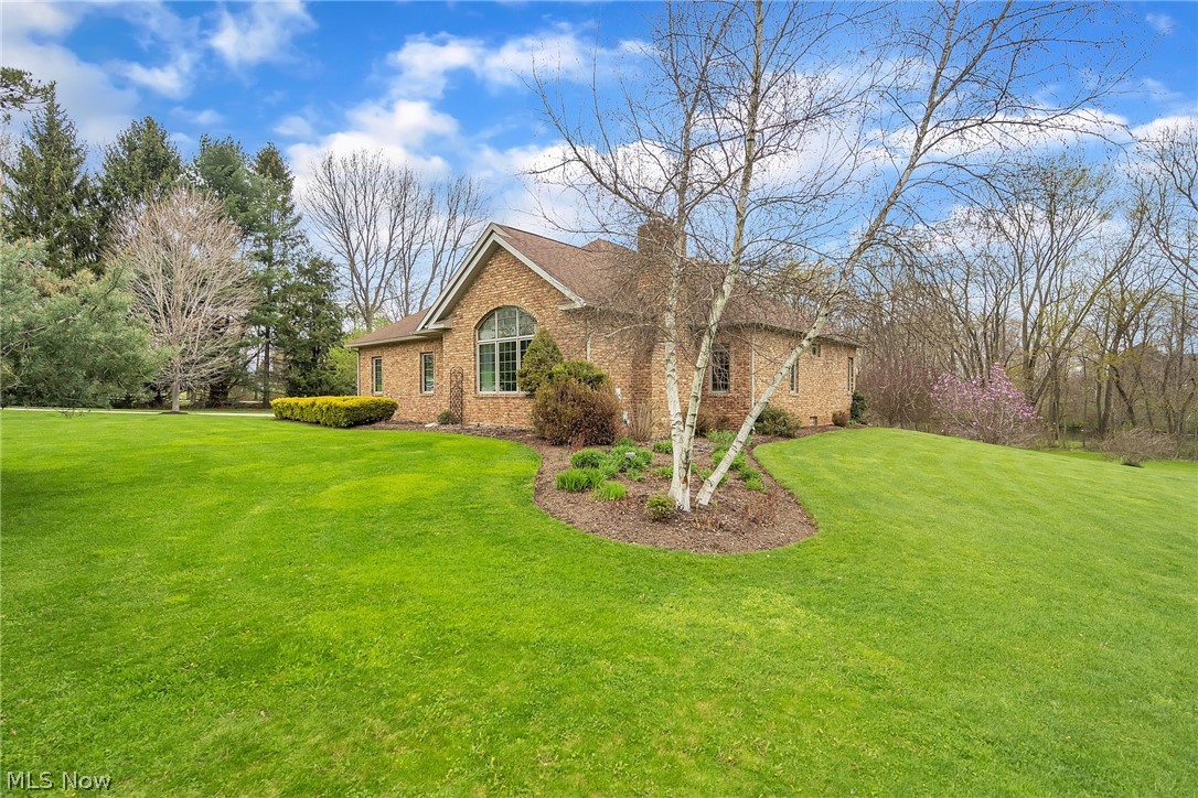 9010 Diagonal Road Streetsboro, OH 44241 - Photo 2 of 29