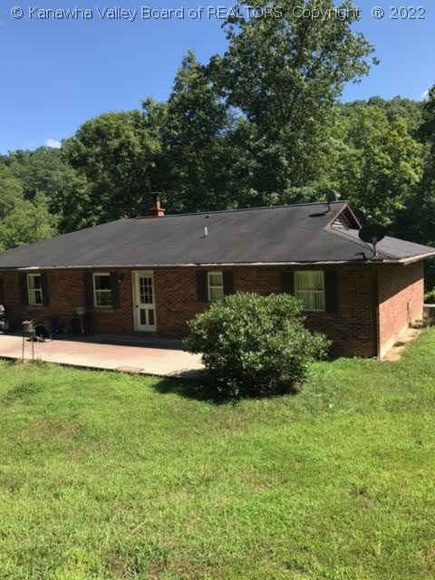 949 Deephole Branch Road Genoa, WV 25517 - Photo 1 of 17 Gallery Image 1