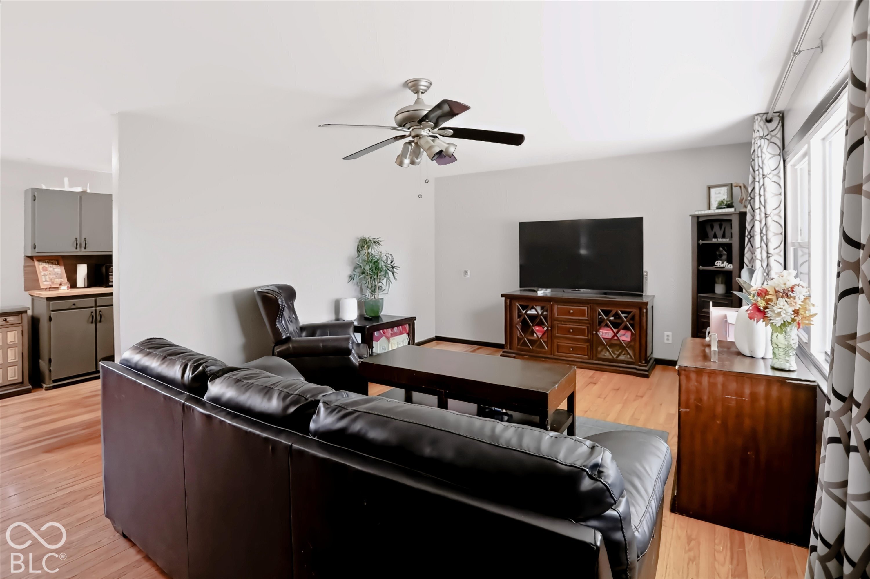 3544 Fisher Road Indianapolis, IN 46239 - Photo 3 of 29 Gallery Image 3