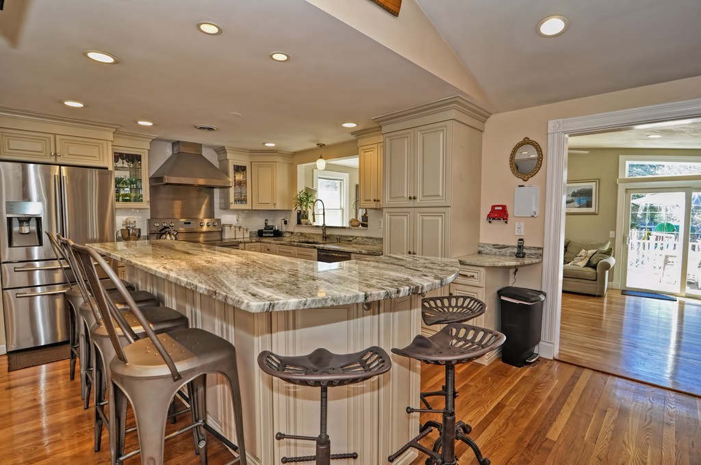8 Ingleside Road Natick, MA 01760 - Photo 2 of 30 Gallery Image 2