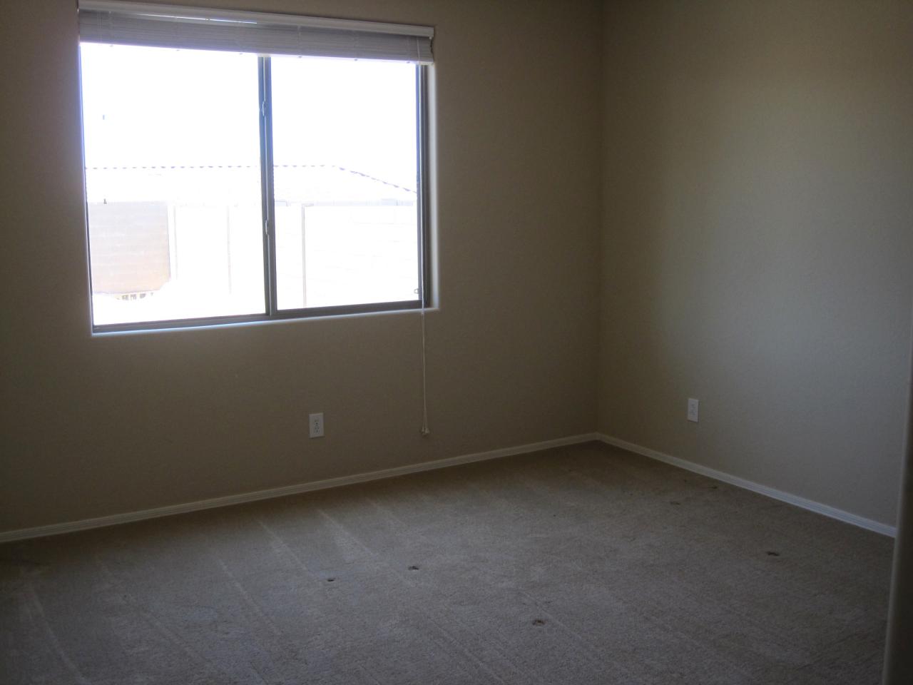 38204 North Raleigh Way Phoenix, AZ 85086 - Photo 5 of 8 Bedroom