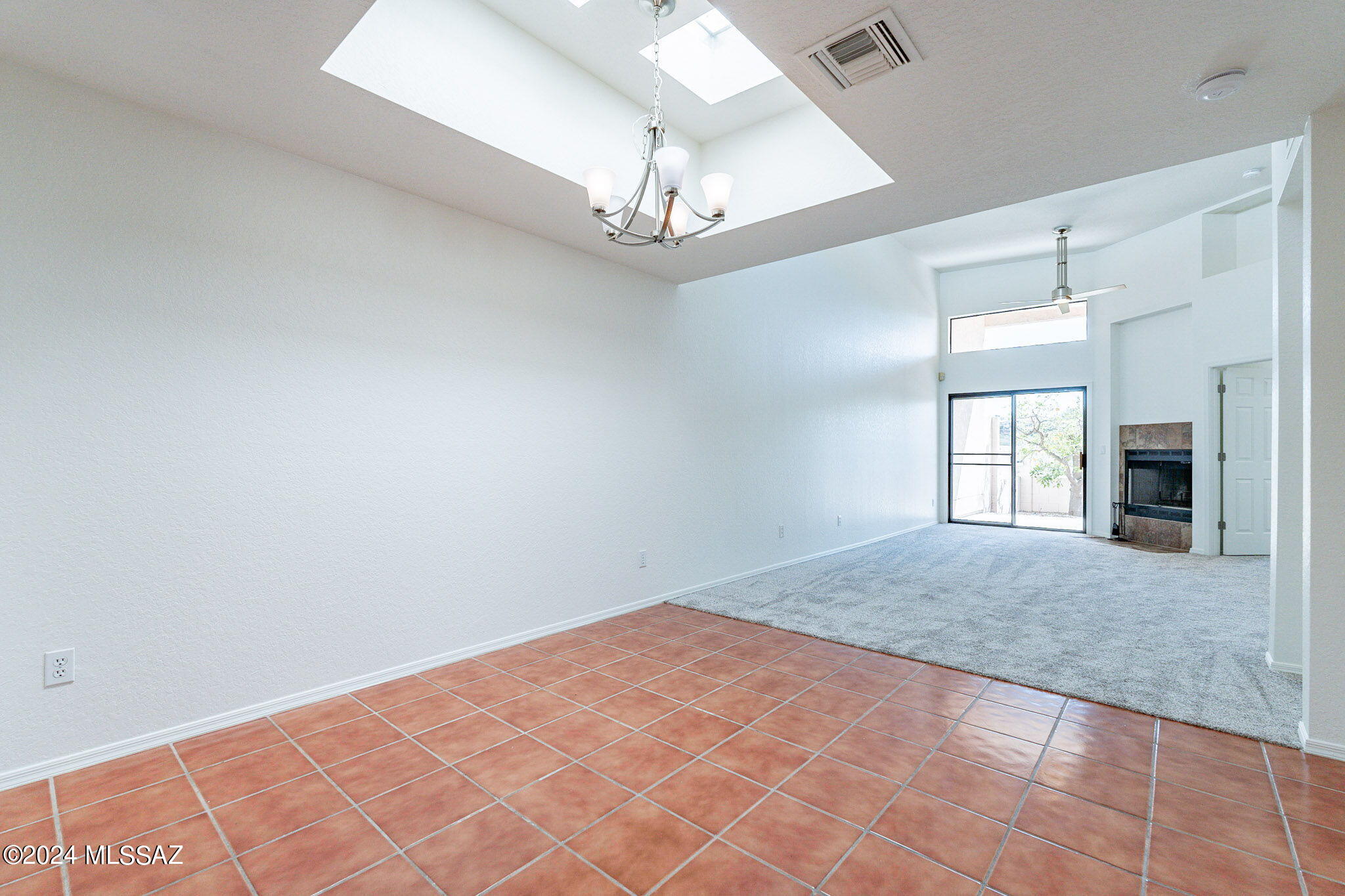 4990 North Valle Road Tucson, AZ 85750 - Photo 9 of 50