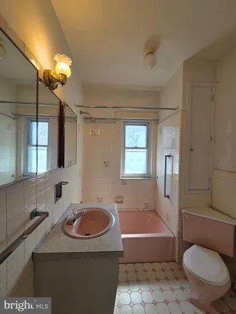 $159,900 | 1209 Spring Street, Reading, PA 19604