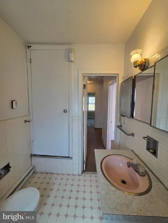 $159,900 | 1209 Spring Street, Reading, PA 19604